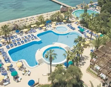 Fantasia DeLuxe Hotel