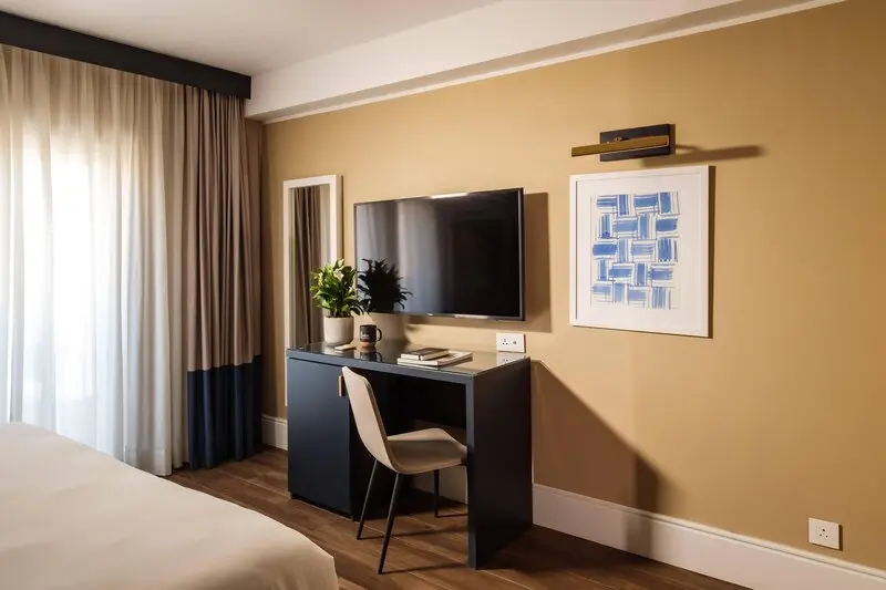 115 The Strand Hotel & Suites gallery image 15