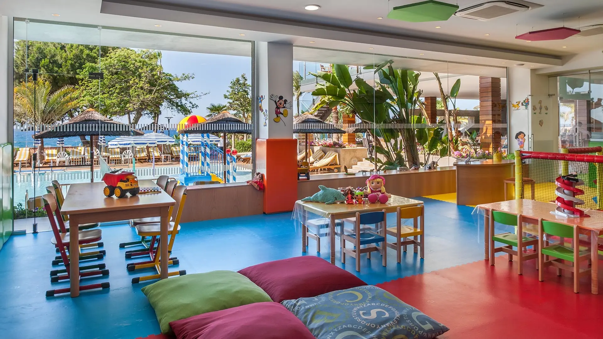 Amathus Beach Hotel gallery image 9