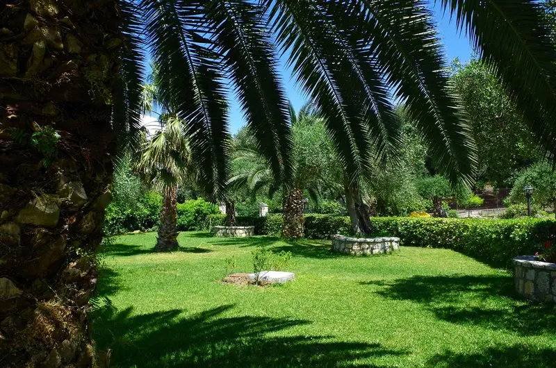 Nefeli Hotel gallery image 13