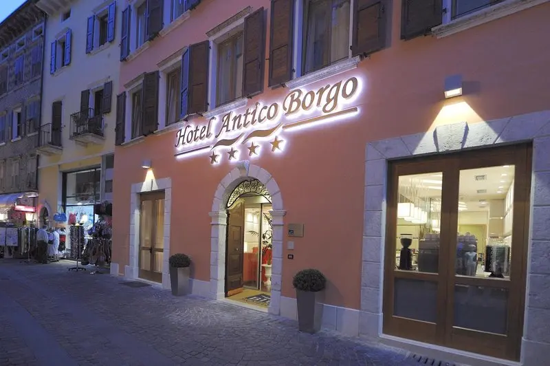 Antico Borgo Hotel