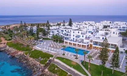 Louis Nausicaa Beach