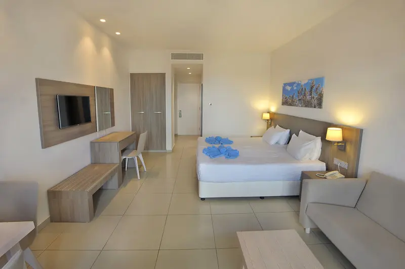 Euronapa Hotel Apartments gallery image 6
