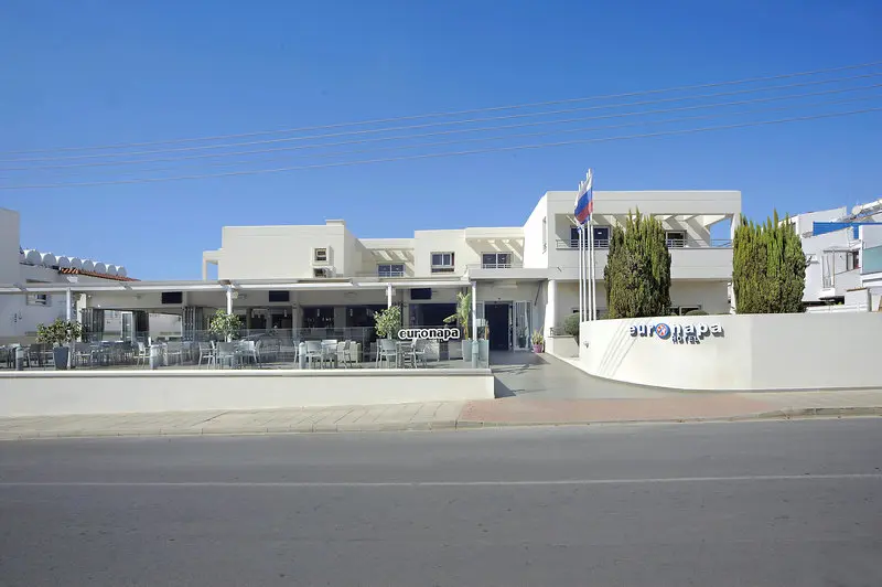 Euronapa Hotel Apartments gallery image 5