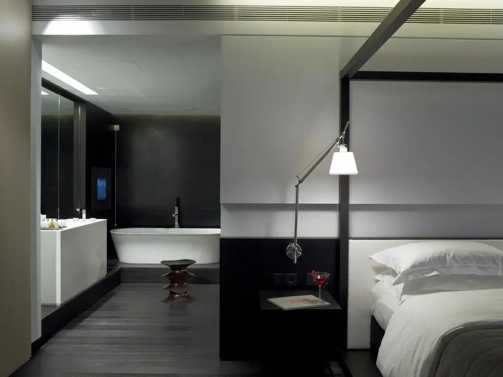 The Met Hotel gallery image 14