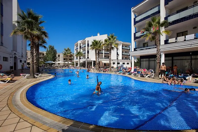 Pins Platja Apartments