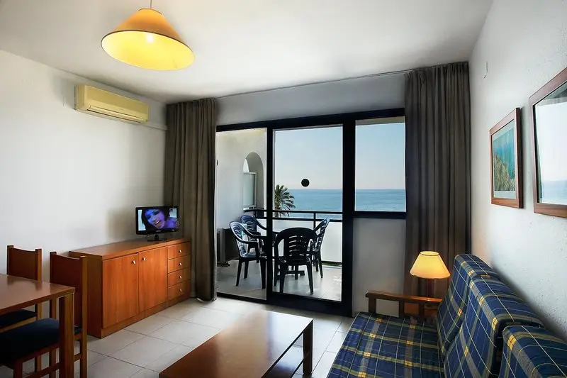 Pins Platja Apartments gallery image 17