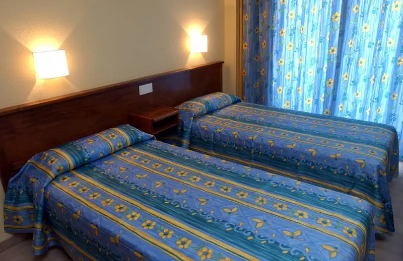Voramar Apartments gallery image 3