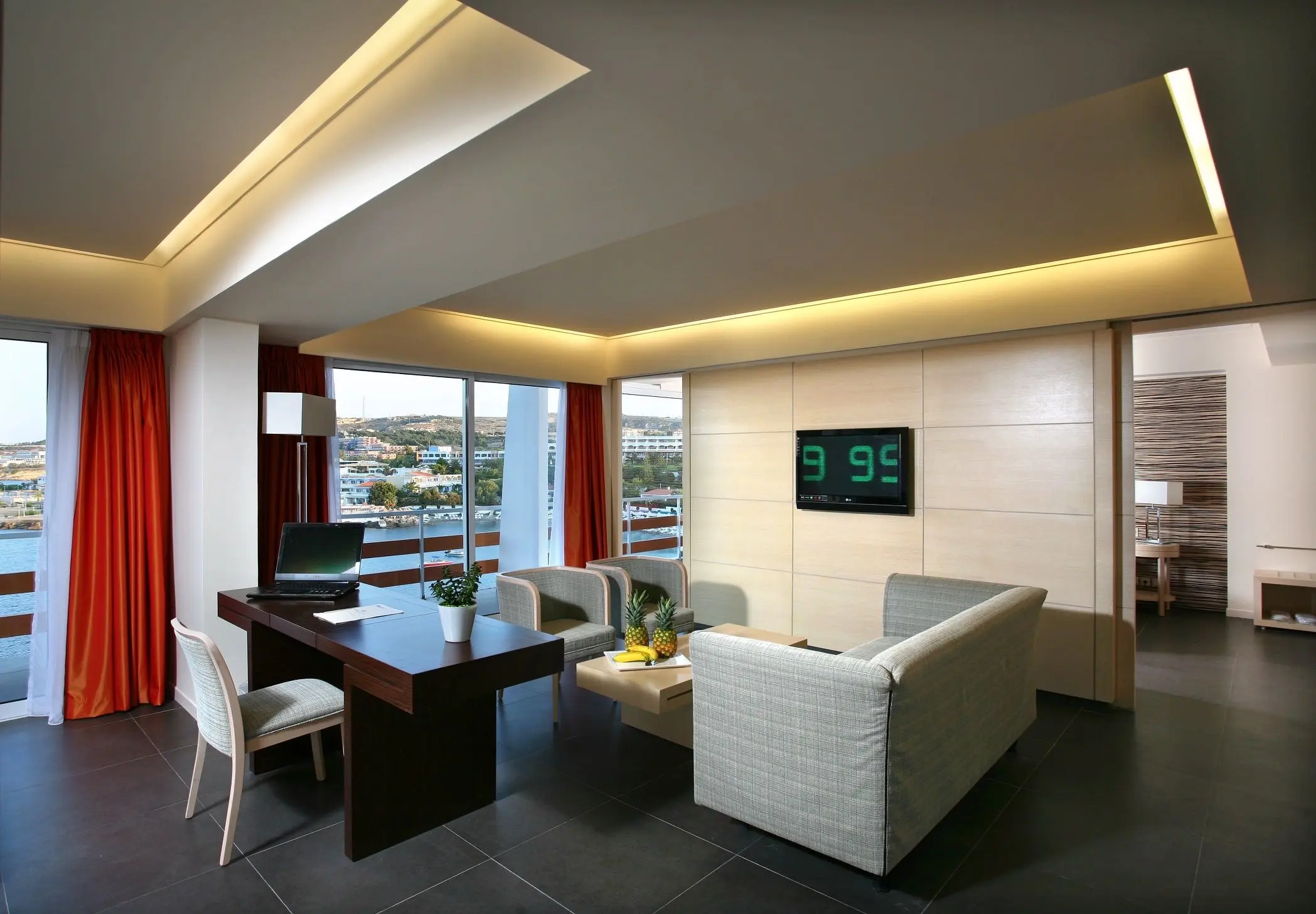 Eden Roc Resort Hotel gallery image 11