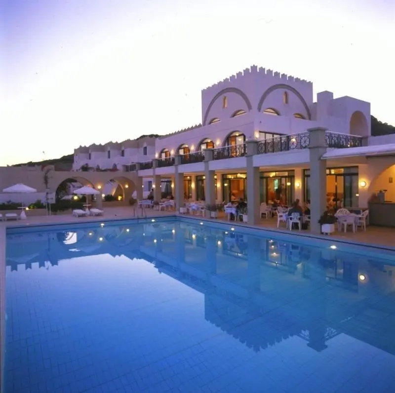 Calypso Beach gallery image 1
