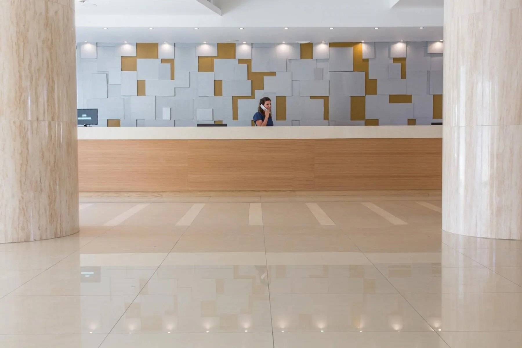 Sun Palace Hotel gallery image 4