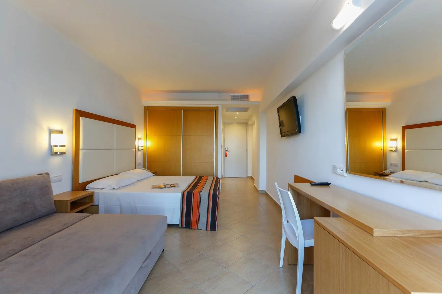 Sun Palace Hotel gallery image 8