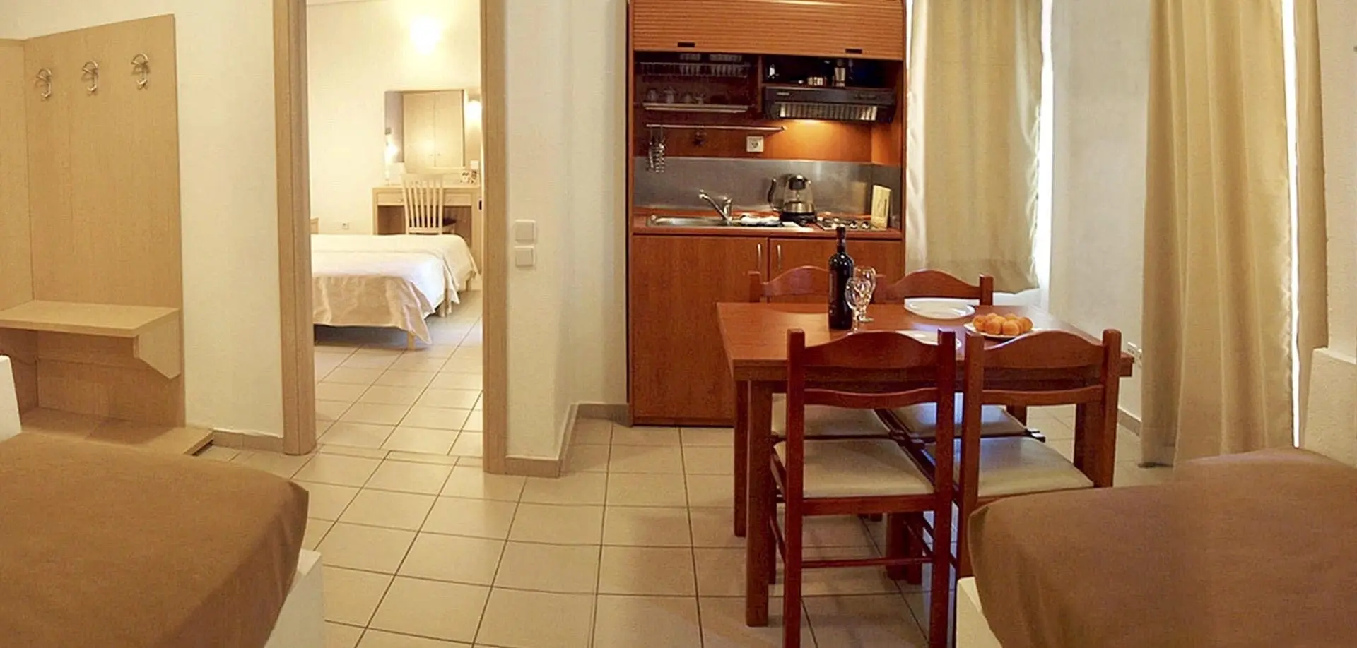 Caravel Apartments gallery image 7