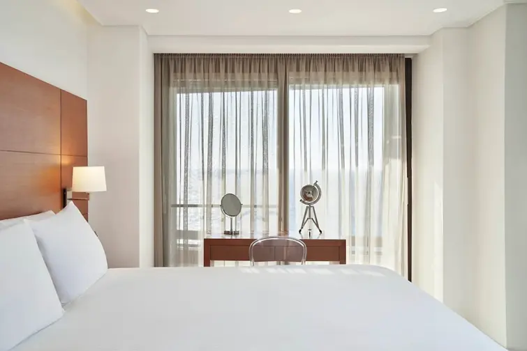 Bellevue Suites gallery image 26