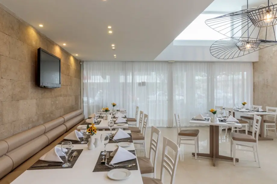 Best Western Plaza Hotel gallery image 4