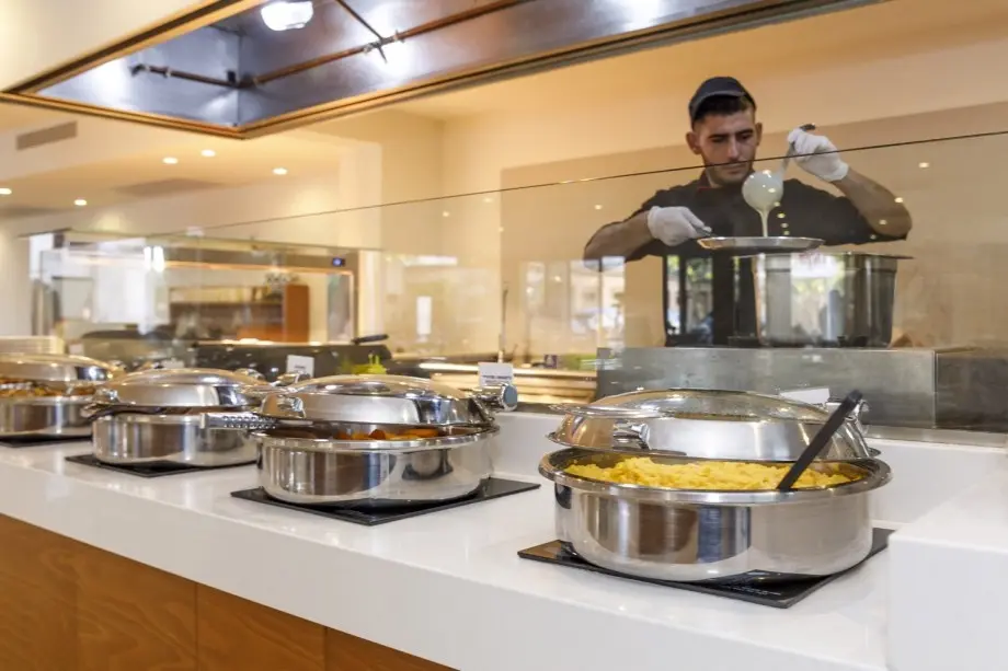 Best Western Plaza Hotel gallery image 6