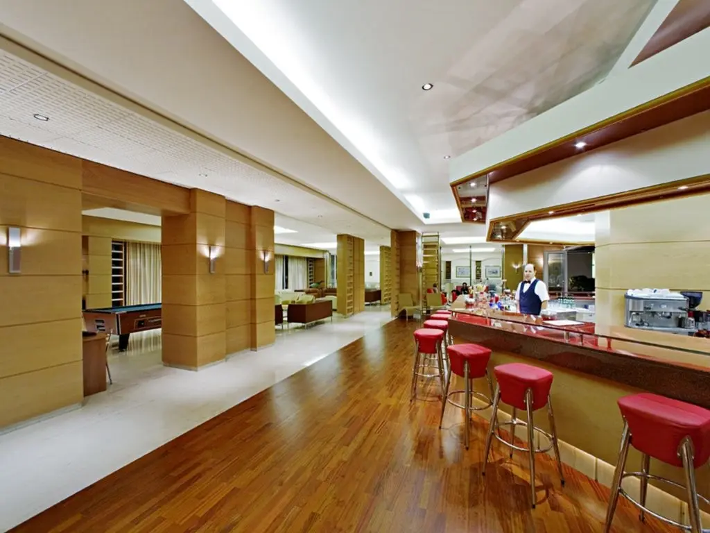 Athineon Hotel gallery image 5