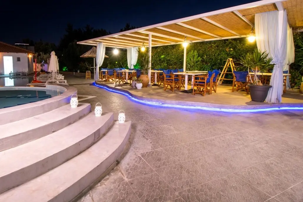 Tinas Plus Aparthotel gallery image 2