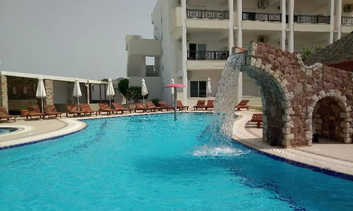 Bright Star Apartments