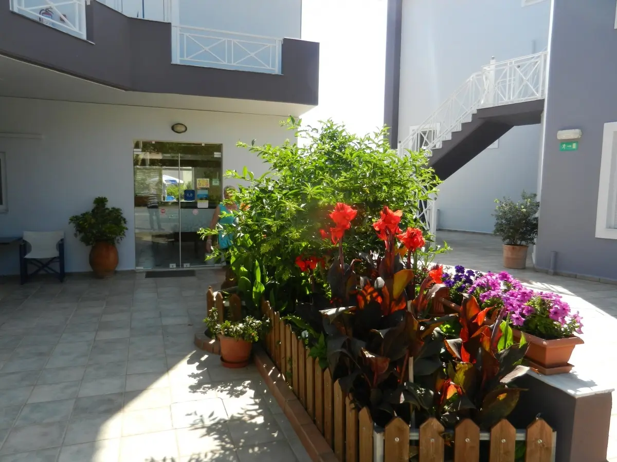 Athena Aparthotel gallery image 10