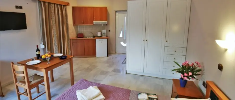 Athena Aparthotel gallery image 2