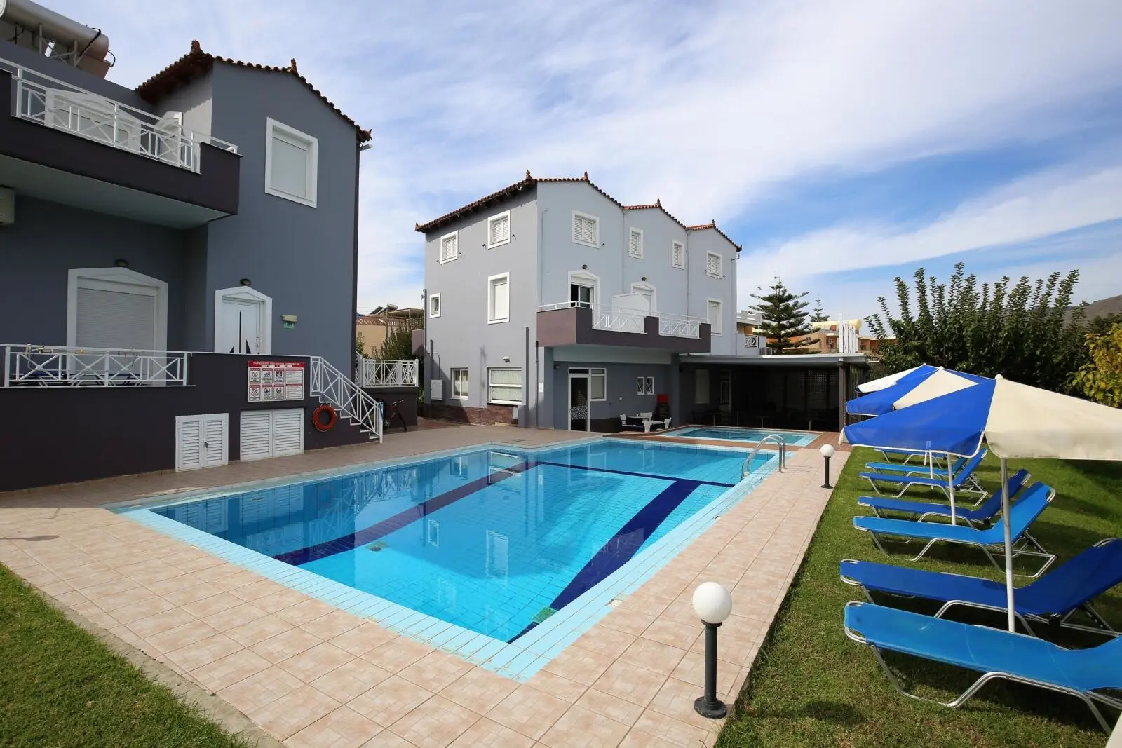 Athena Aparthotel