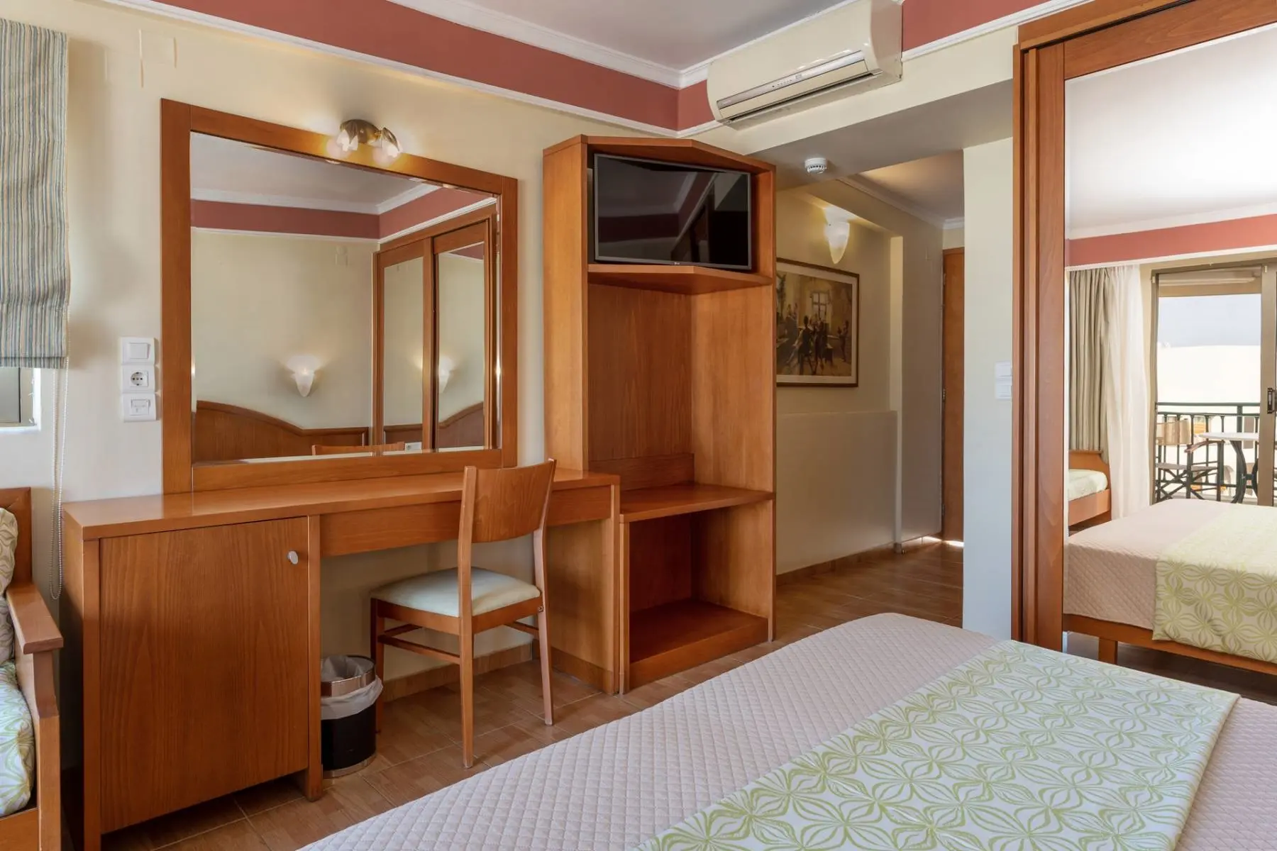 Hydramis Palace Beach Resort gallery image 7