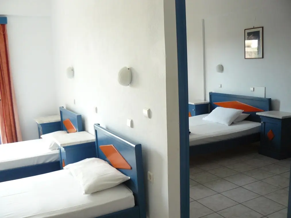 Leonidas Aparthotel gallery image 5