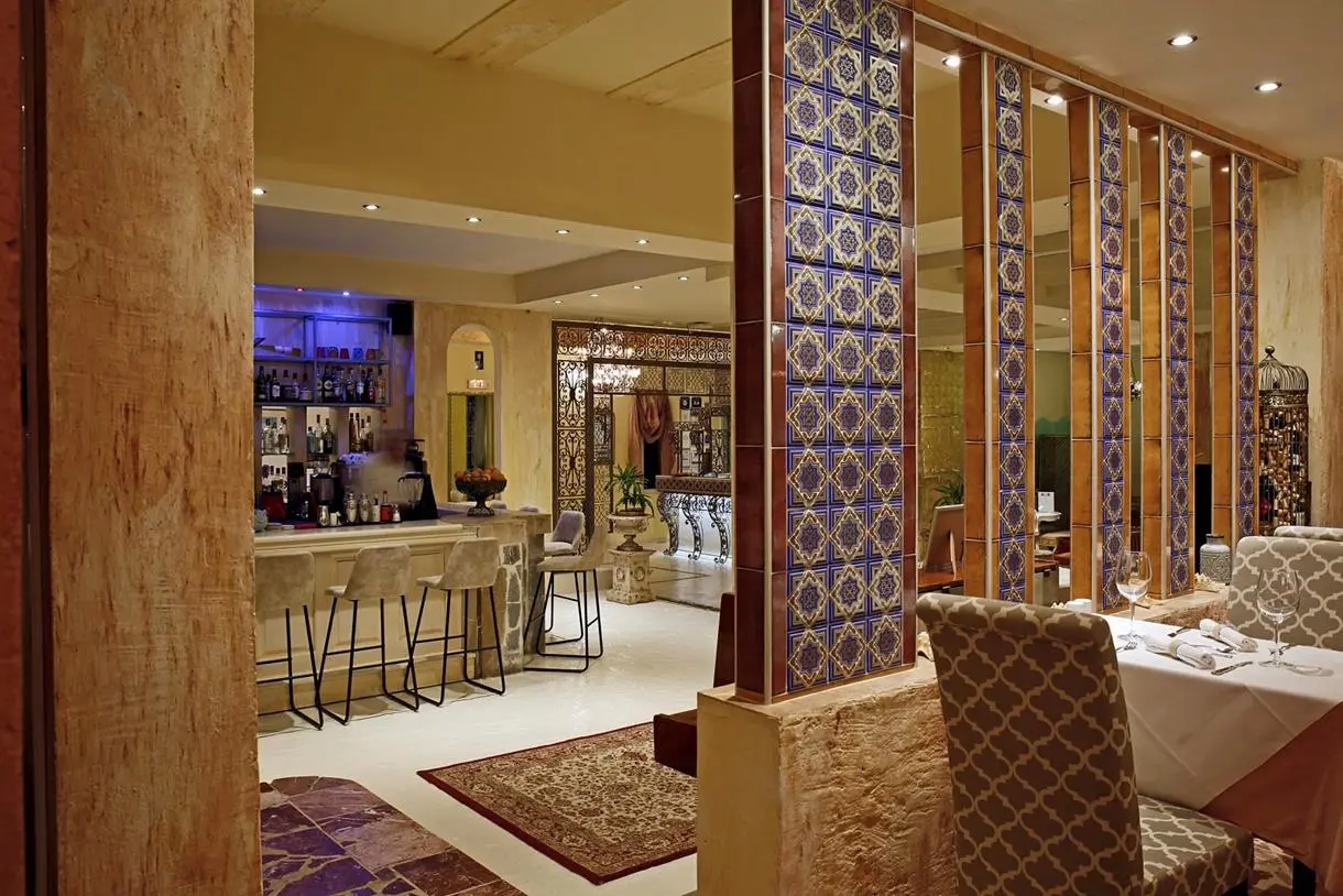Orpheas Hotel gallery image 10