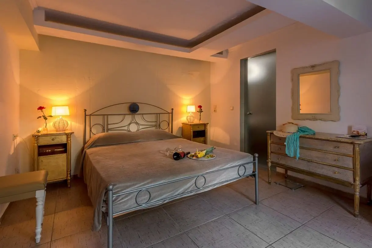 Orpheas Hotel gallery image 15