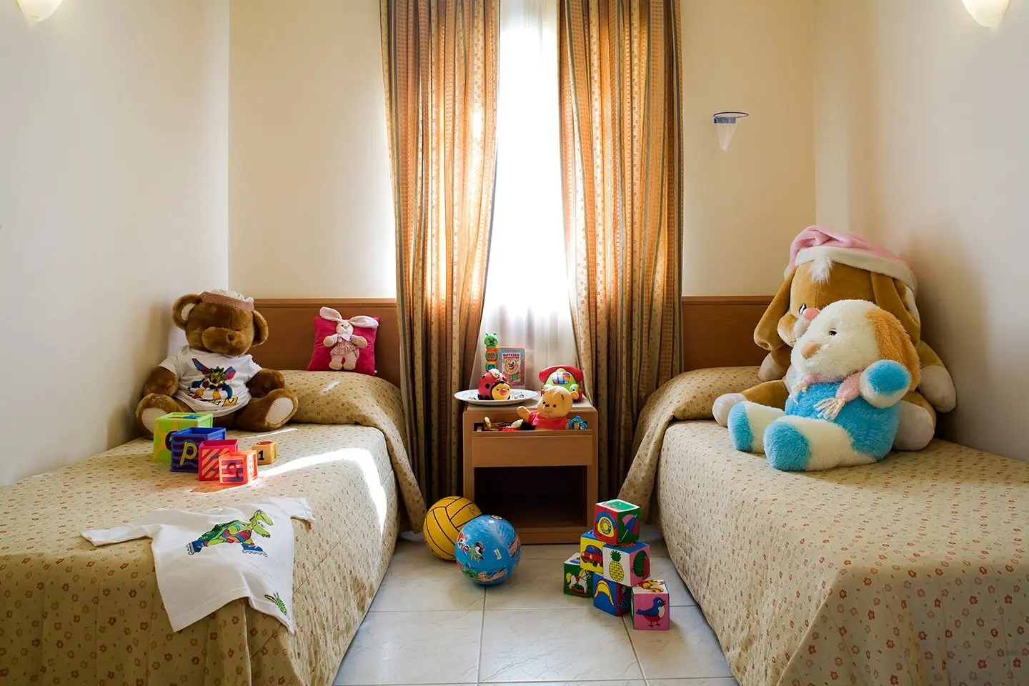 Pilot Beach Resort Hotel gallery image 13