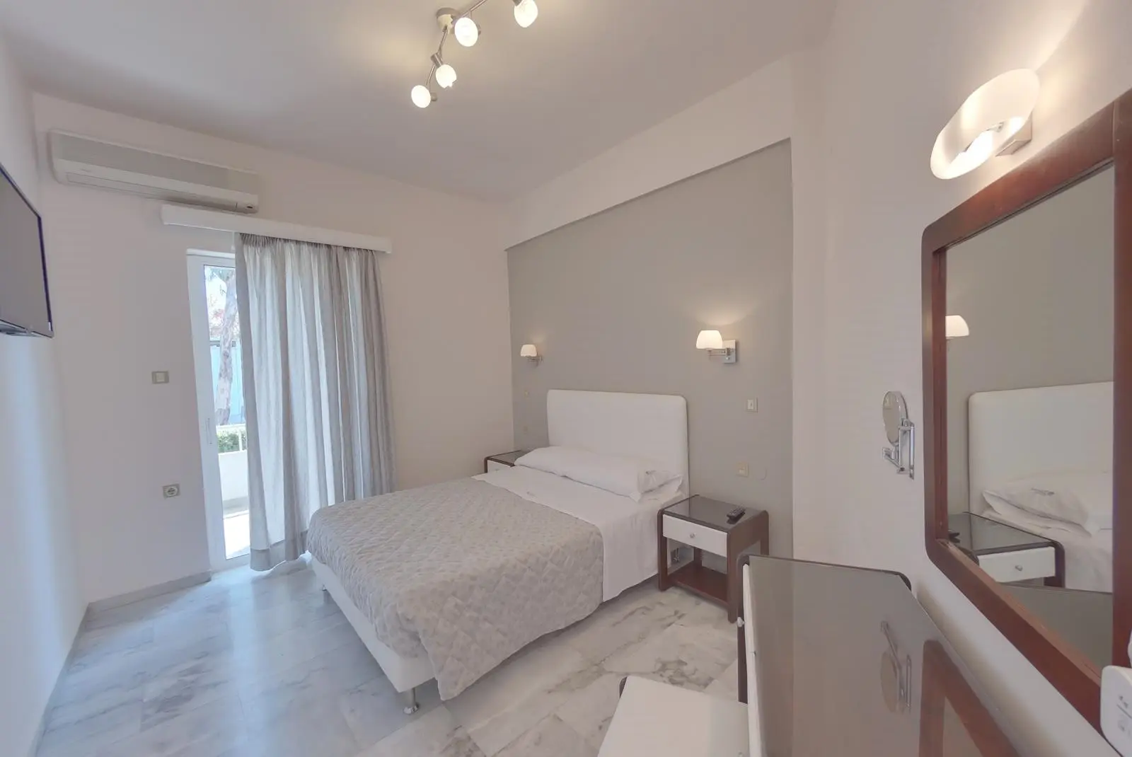 Tarra Apartments gallery image 10