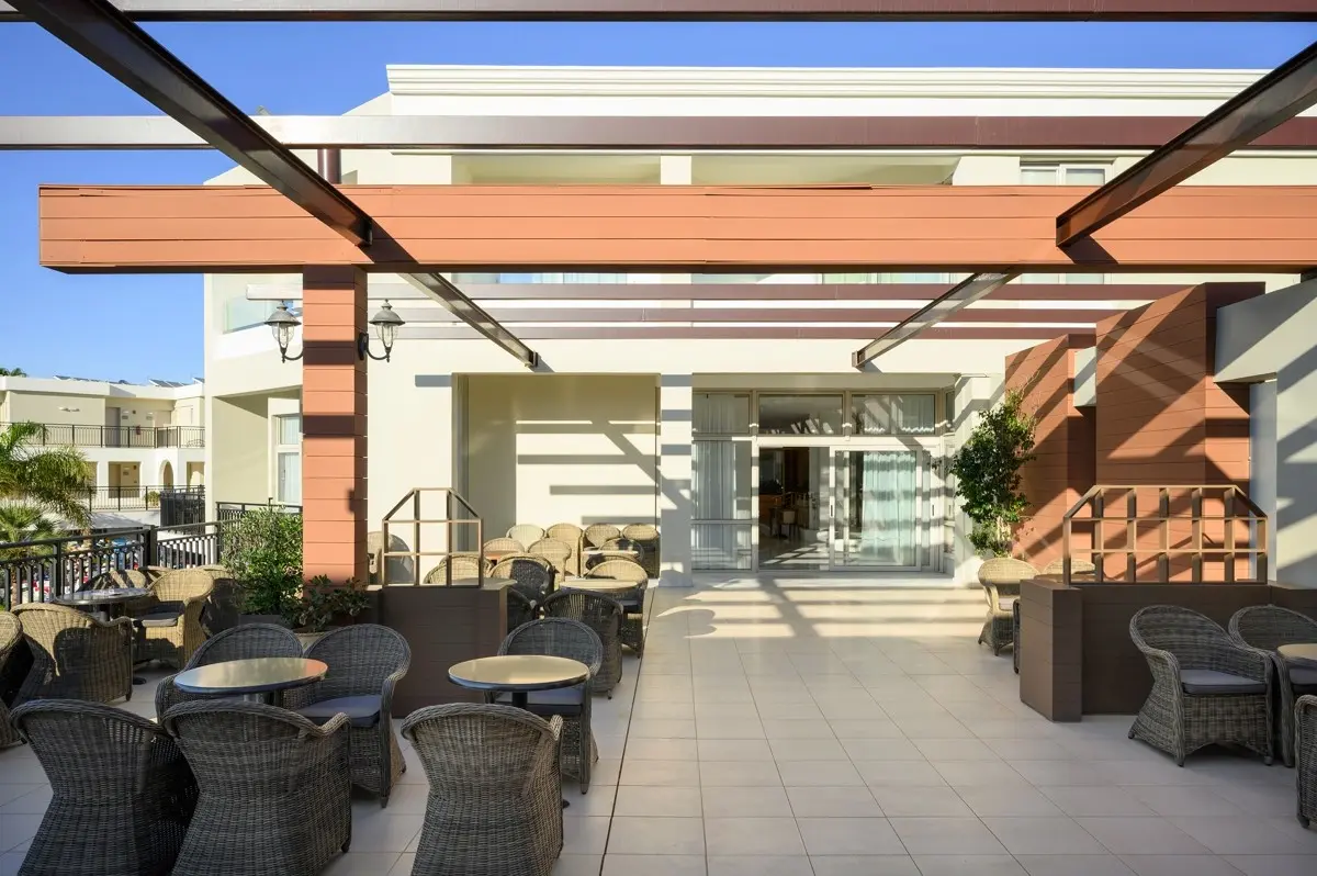 Vantaris Beach Hotel gallery image 6
