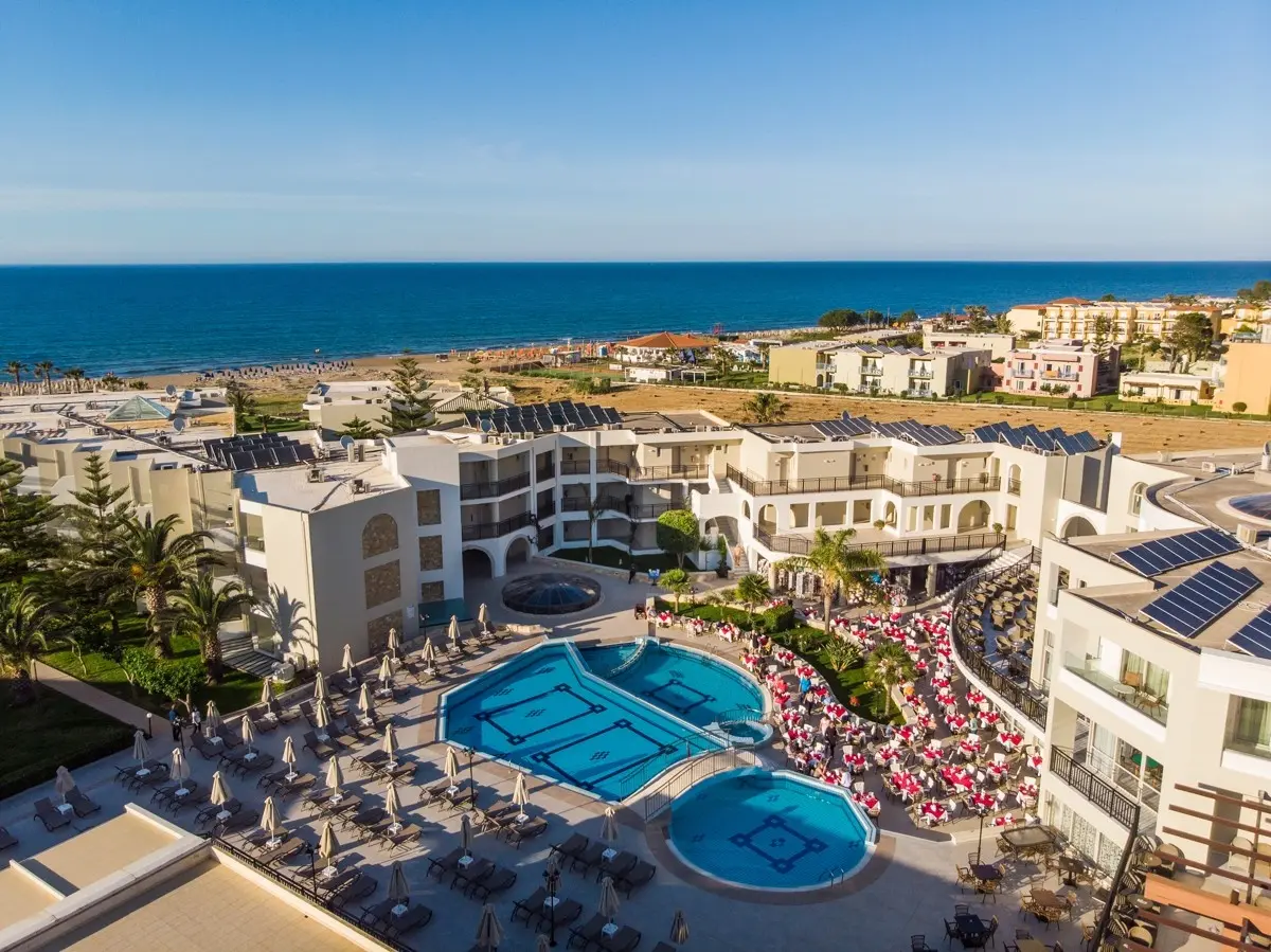 Vantaris Beach Hotel