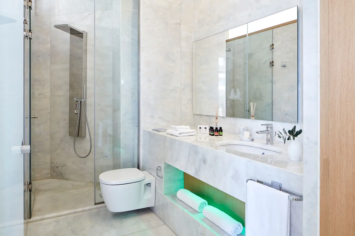 Avra City Hotel gallery image 9