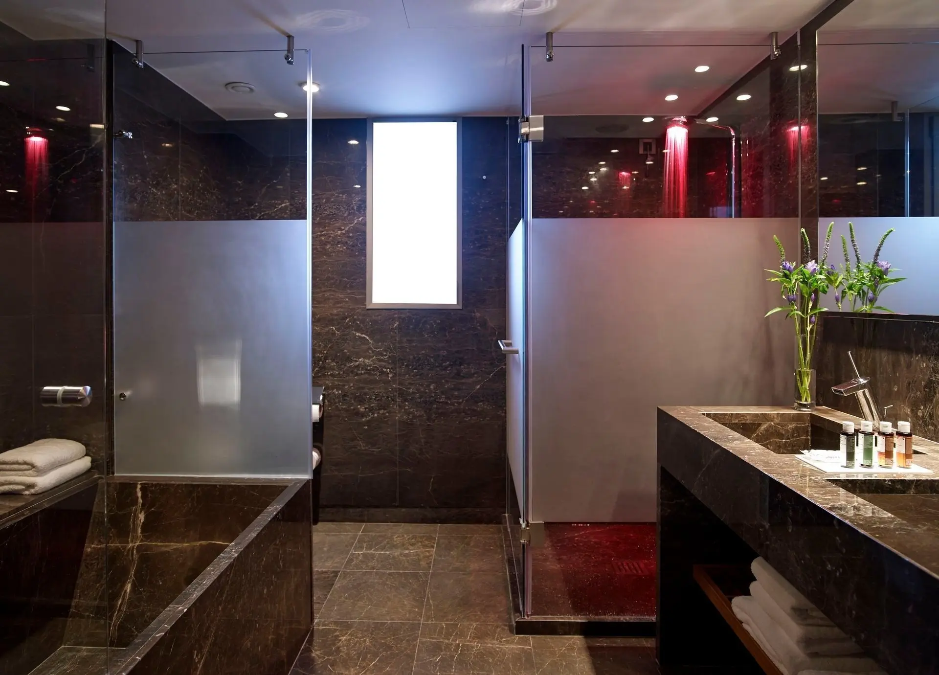 Samaria Hotel gallery image 15
