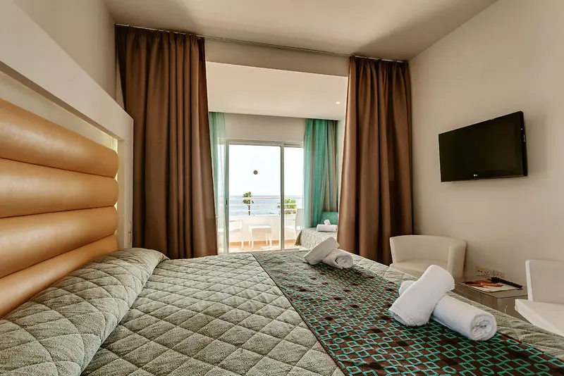 Leonardo Cypria Bay Hotel gallery image 12