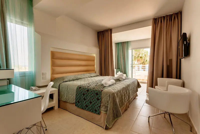 Leonardo Cypria Bay Hotel gallery image 9