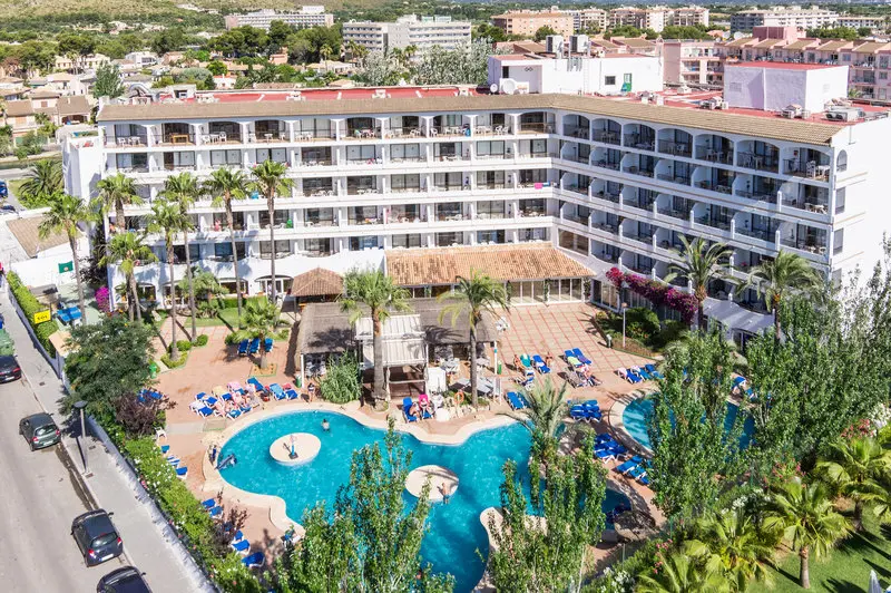 Sol De Alcudia Apartments gallery image 2