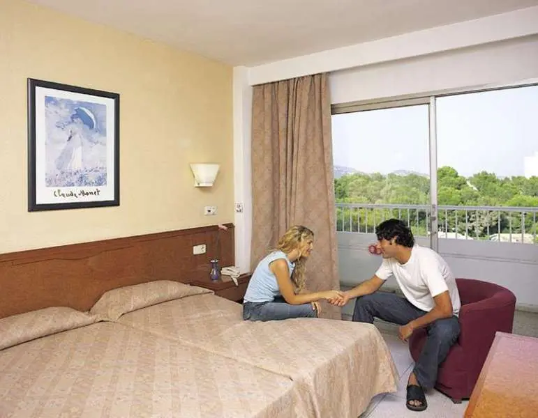 Globales Mimosa Hotel gallery image 13