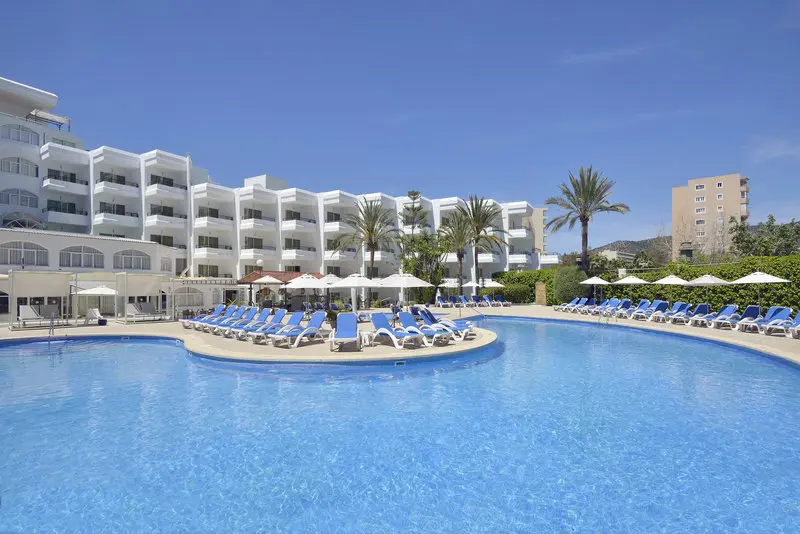 Sol Lunamar Apartments gallery image 3