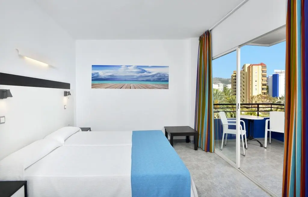 Sol Lunamar Apartments gallery image 5