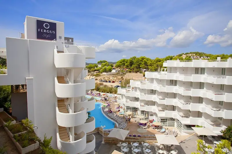 Fergus Style Cala Blanca Suites gallery image 18