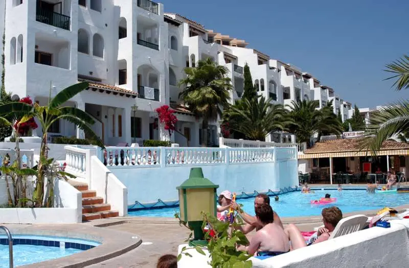 Holiday Center Apartments