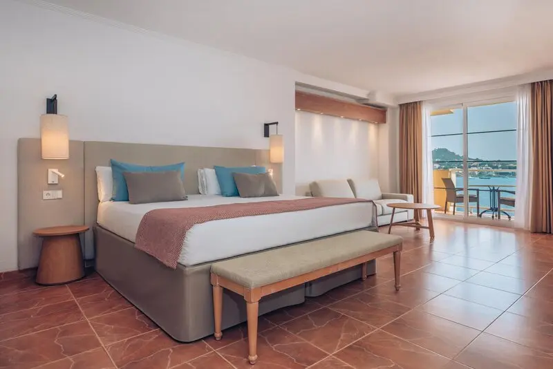 Iberostar Suite Jardin Del Sol Hotel gallery image 22