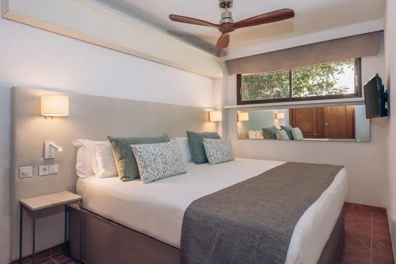 Iberostar Suite Jardin Del Sol Hotel gallery image 29