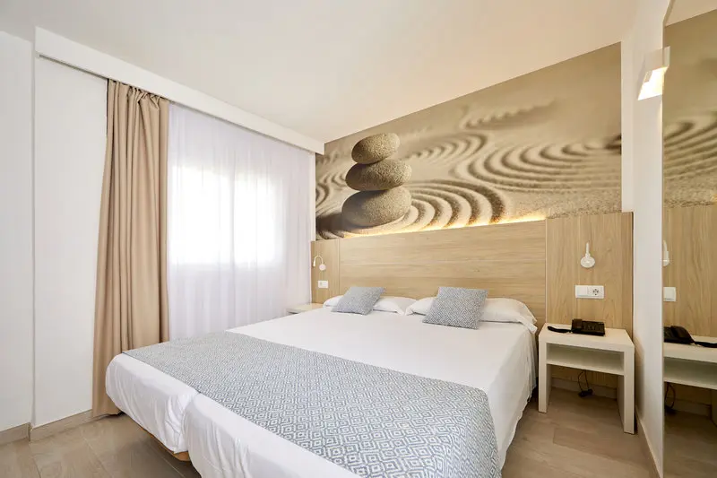 Sun Beach Santa Ponsa gallery image 15