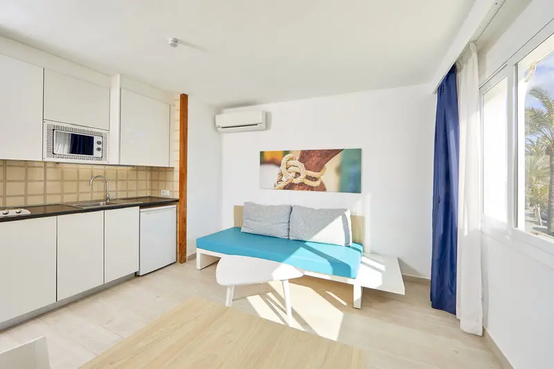 Sun Beach Santa Ponsa gallery image 27