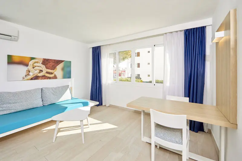 Sun Beach Santa Ponsa gallery image 28