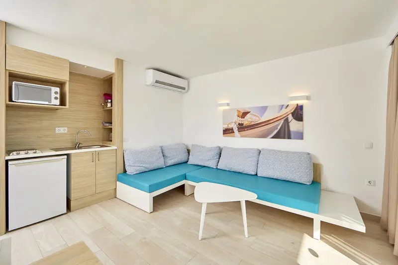 Sun Beach Santa Ponsa gallery image 9
